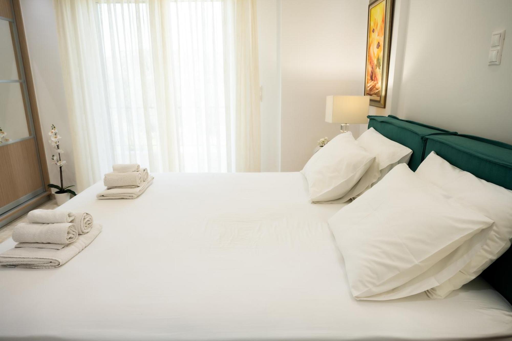 Keratea Luxury Villa -Athens Airport Esterno foto